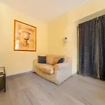 Ur-Nest D\'Azeglio