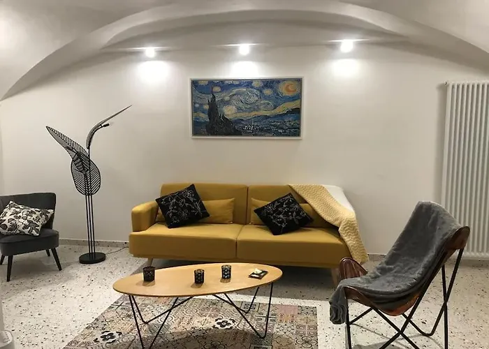 Cozy And Quiet Suite Near Two Towers, Bologna