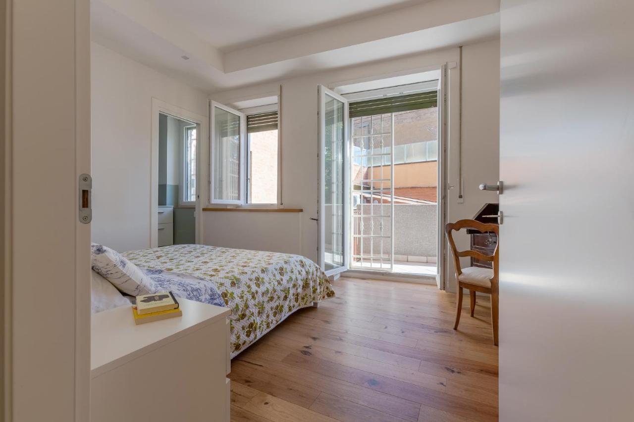 W/terrace 10 Min Walk From Piazza S.stefano Apartment *