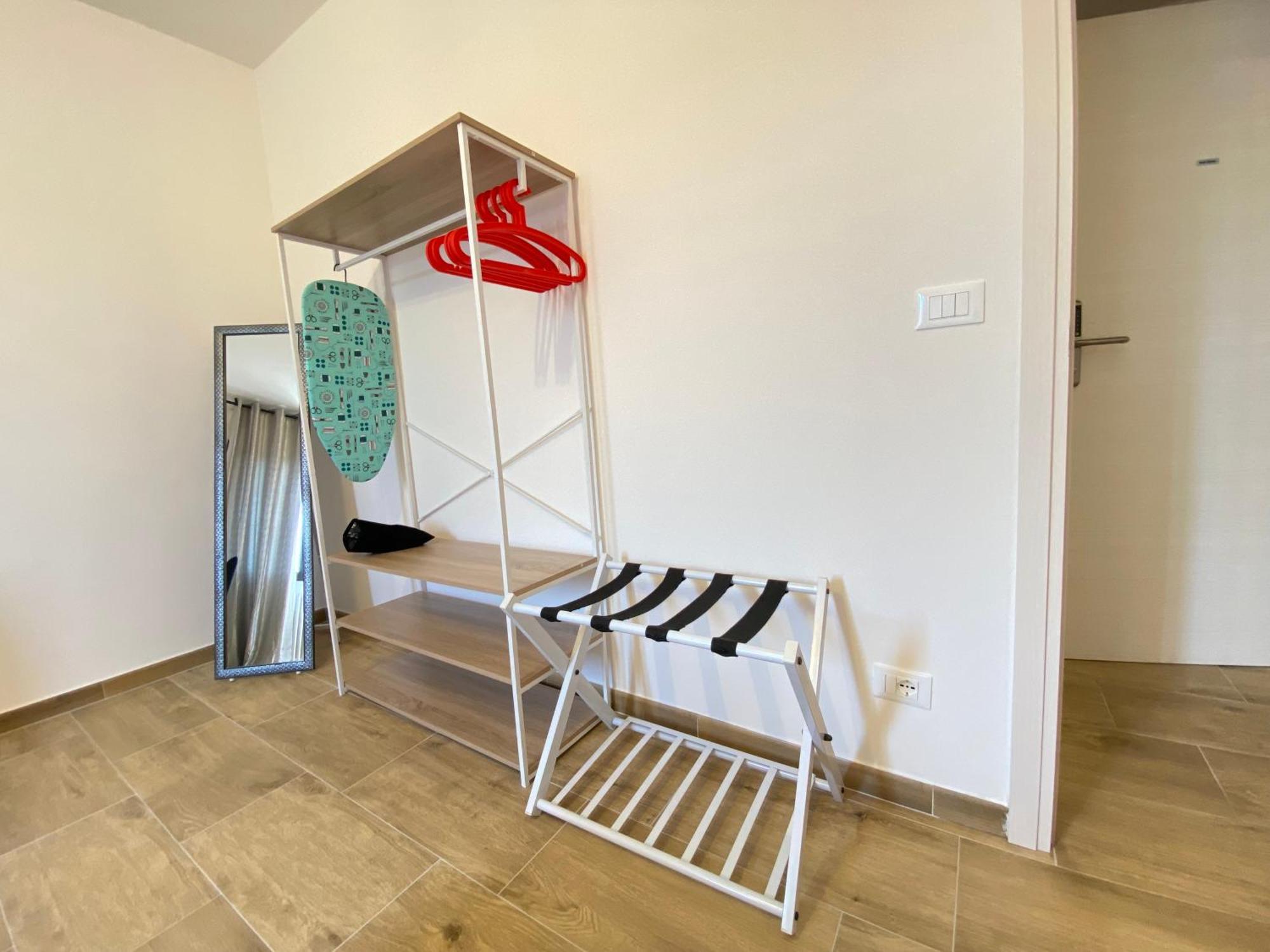 Urban Nest Skyline Retreat *