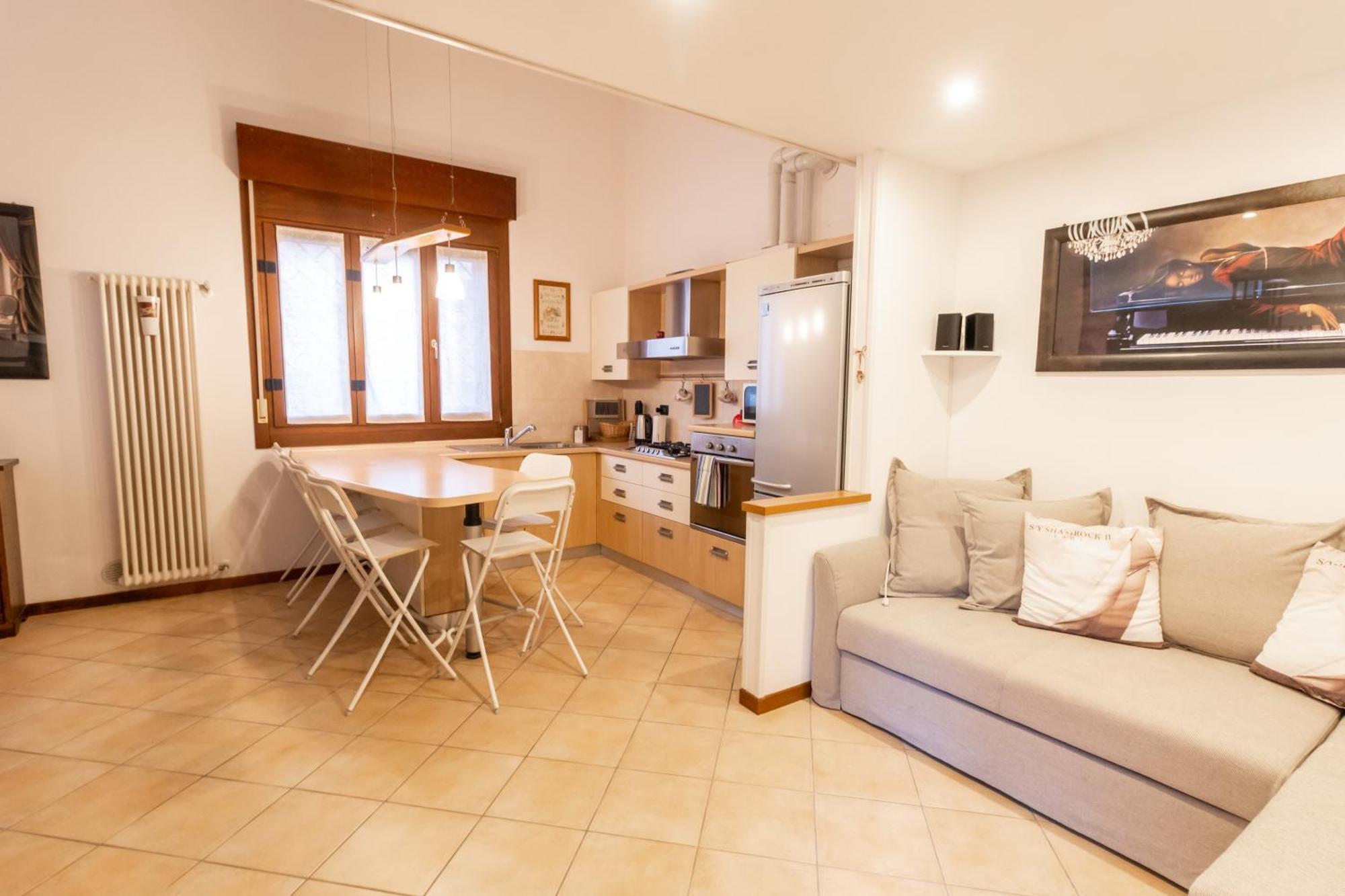 Apartment Getthekey Savena Antico
