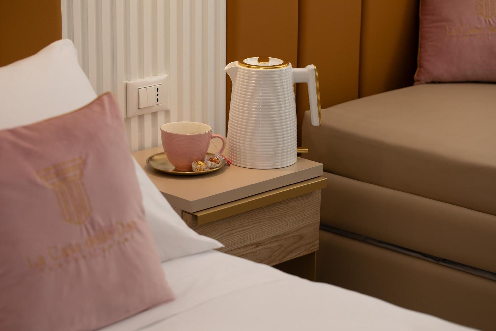 La Casa Delle Dee - Self Check-in Guest house