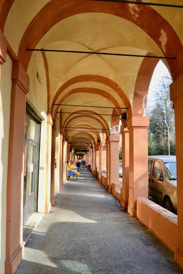 Il Portico Di Saragozza Bologna