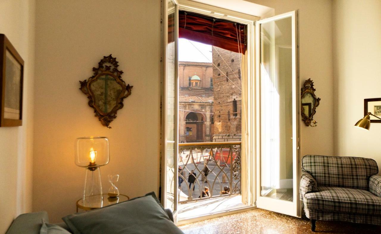 Asinelli Suite, Privilegiata Vista Sulle Due Torri Bologna