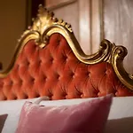 Gran Suite Piazza Maggiore - T&T Communications
