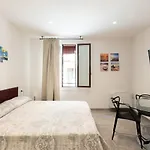 Goito 4, Bologna By Short Holidays