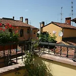 Alloggio Incantevole Sui Tetti Di Bologna