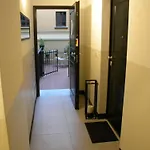 Bologna House Due Torri Apartment