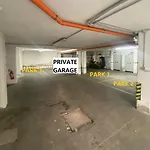 Fashion Apartment Gold Bologna With Jacuzzi & Car Garage