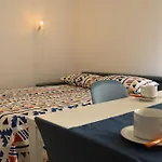 La Giraffa, Silenzioso Bilocale