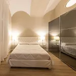 Sibilla Suite Apartment - Via Oberdan 13