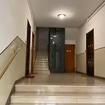 Vivi Aguilera Apartament
