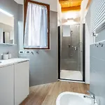 Charming House - 5 Minutes From Two Towers