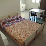 White Guesthouse In Bolognina