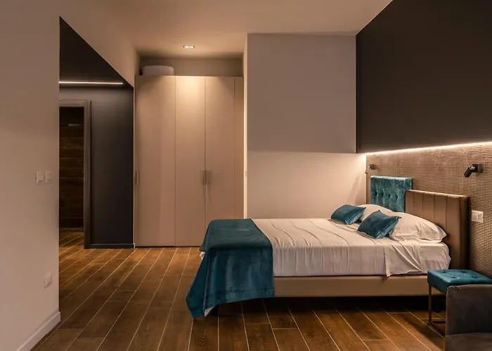 Astoria Boutique Apartments