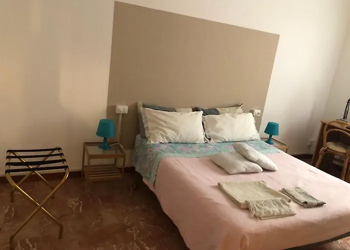 A Due Passi Dal Lumiere