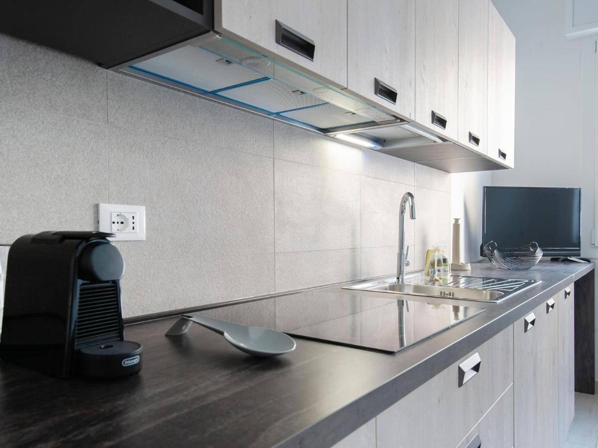 Ur-nest Dolfi Bologna
