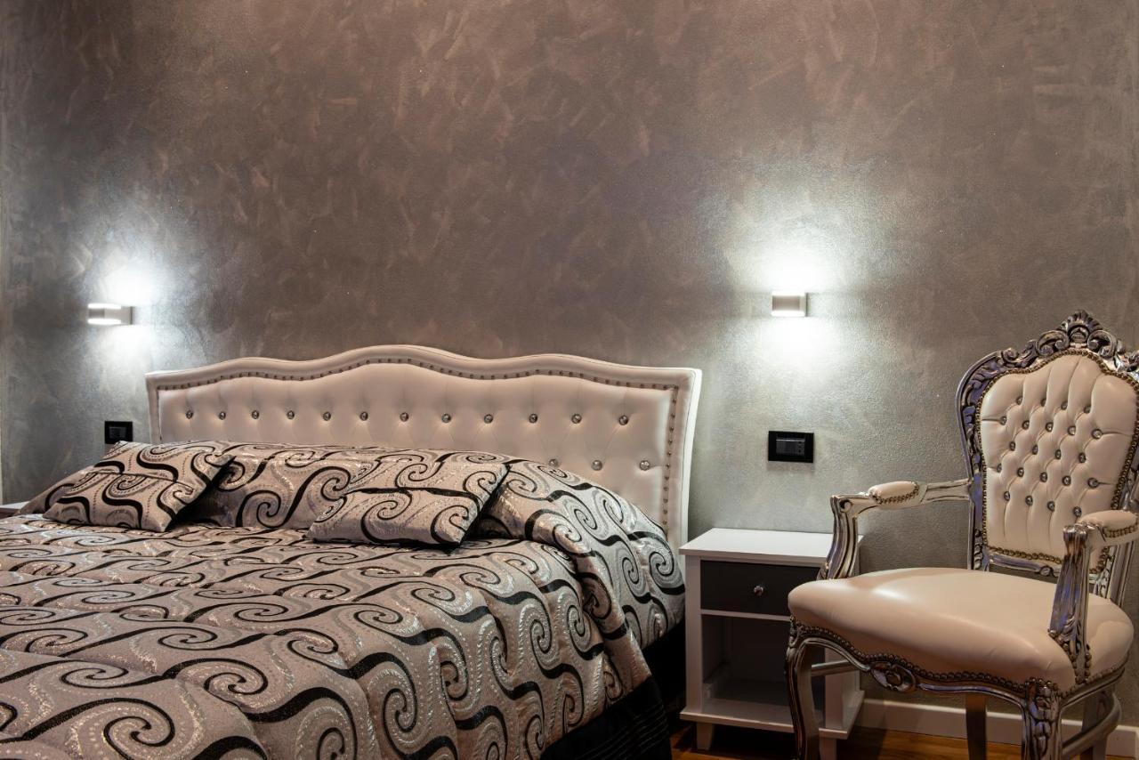Apartment Fashion Silver Bologna