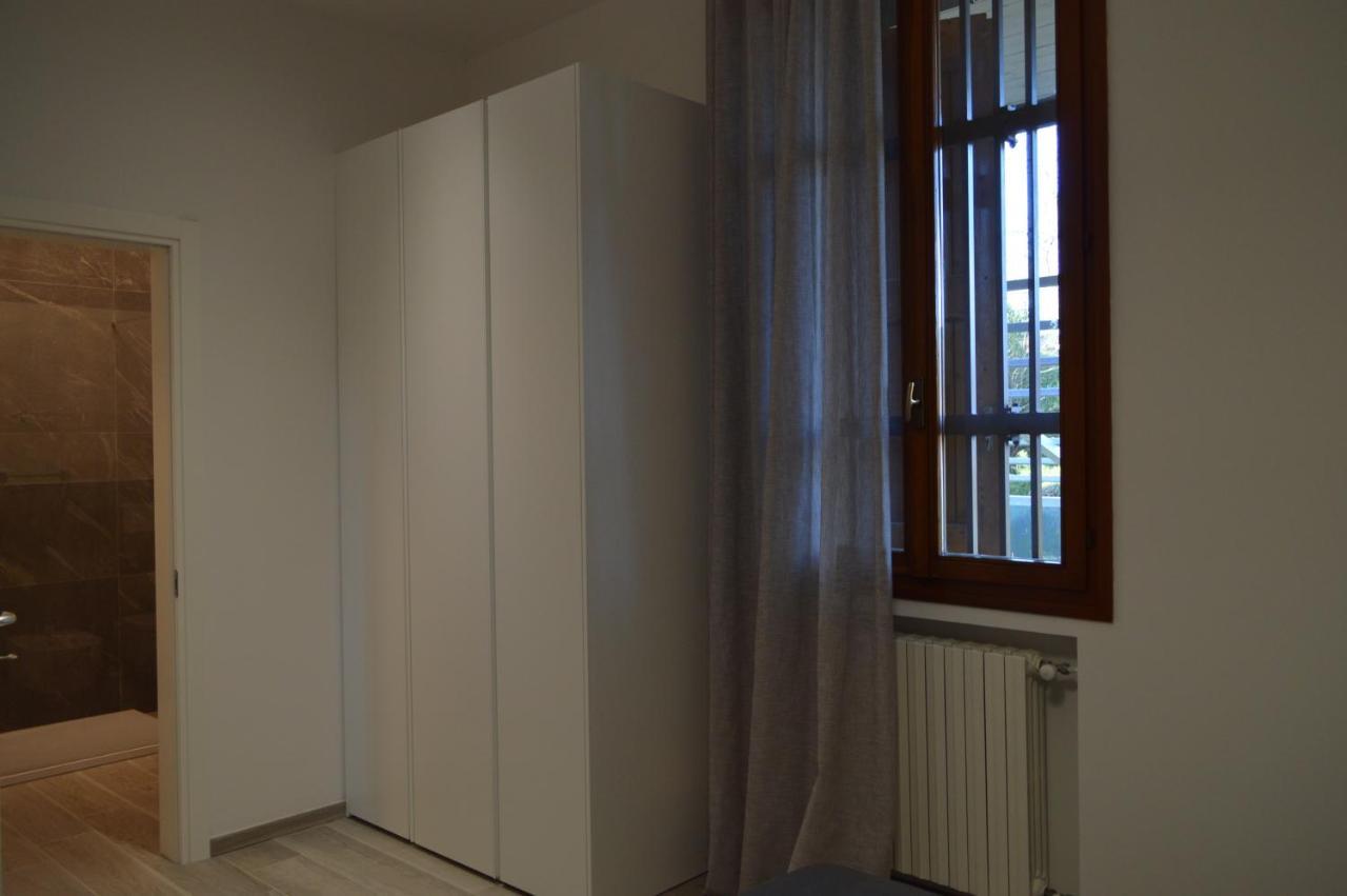 Scandellara 24 *