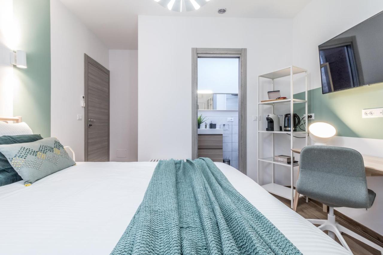 Dream Rooms *