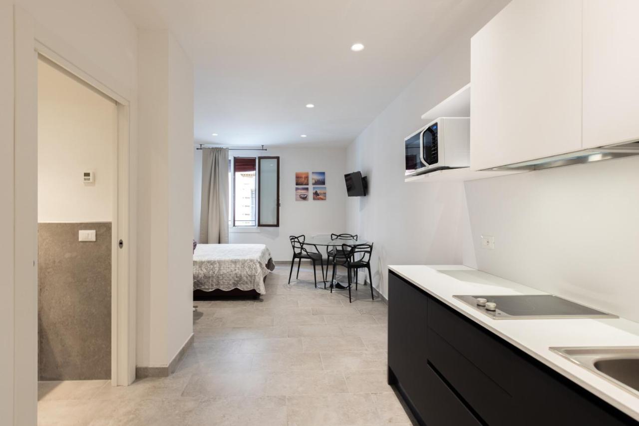 Goito 4, By Short Holidays Apartment *