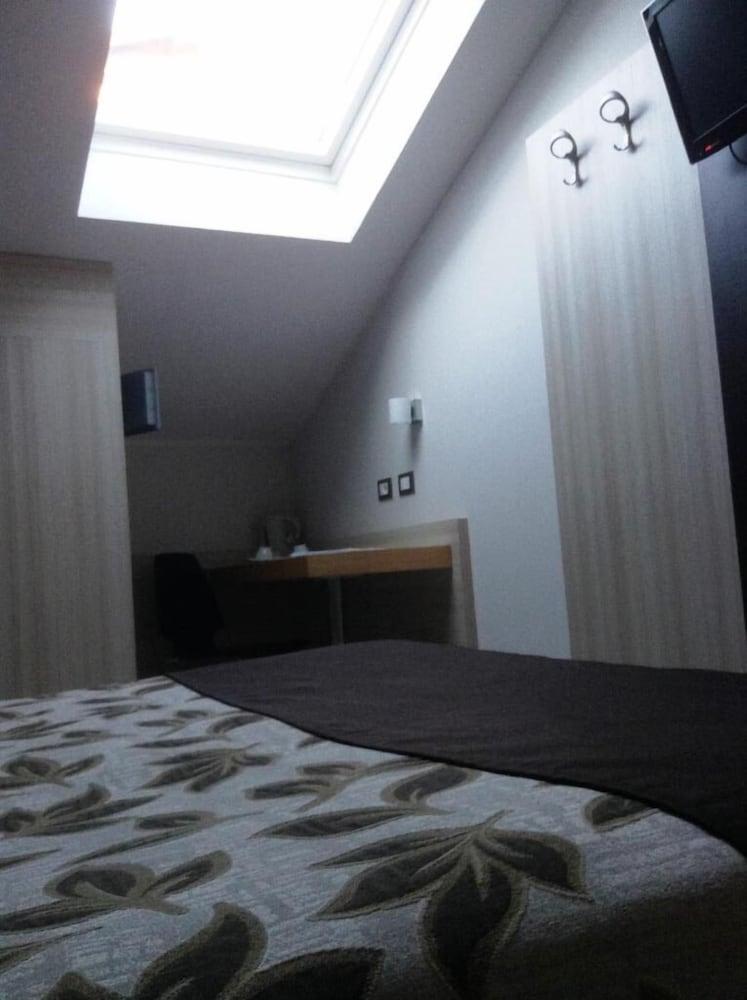 Holiday- Alla Finestrella 3*