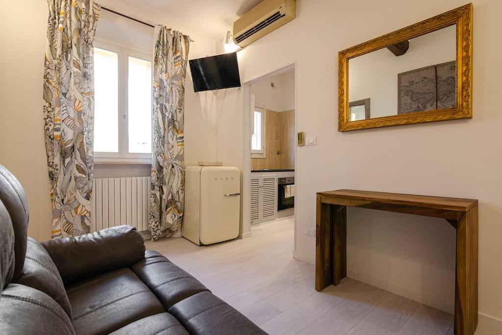 Canonica Home, In The Heart Of The * Bologna