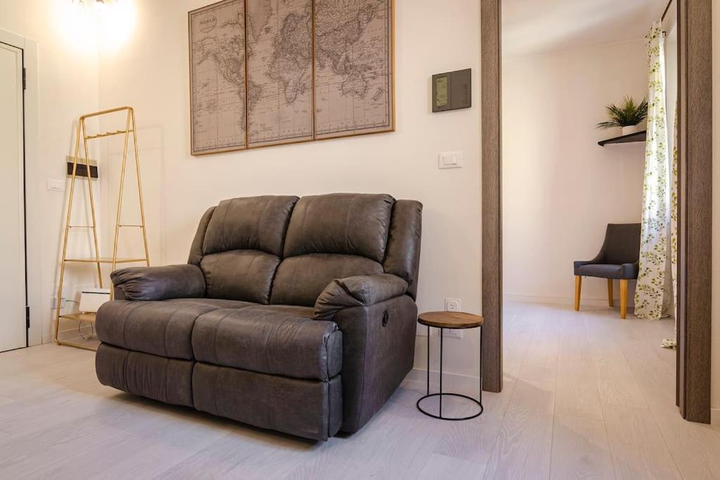 Appartamento Canonica Home, In The Heart Of The