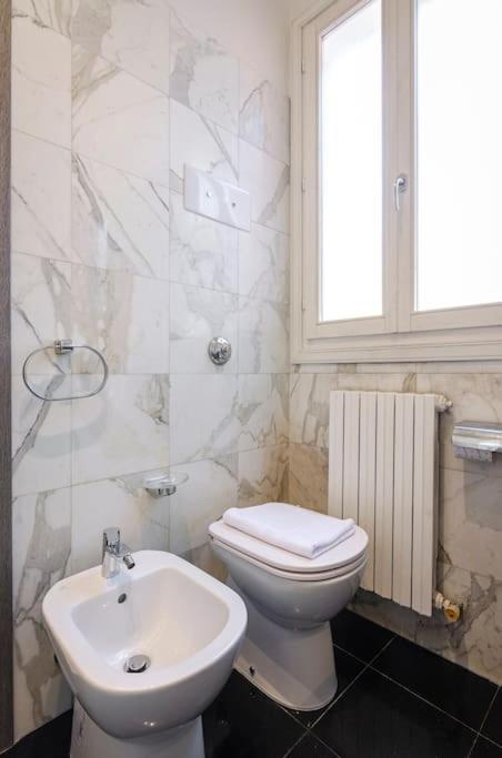Canonica Home, In The Heart Of The Appartamento