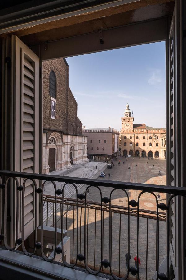 Urbanicooh Asinelli - Balcony On Piazza Maggiore Apartment *