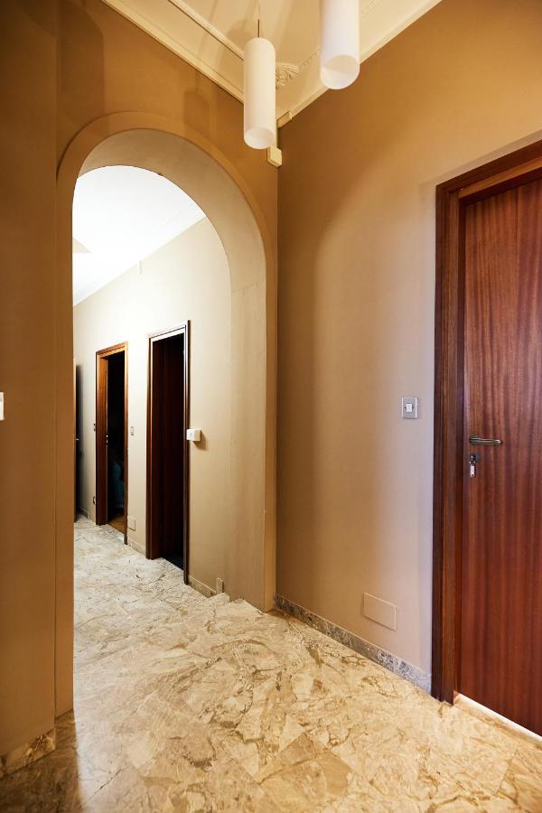 Carlotta Silvani Apartamento *