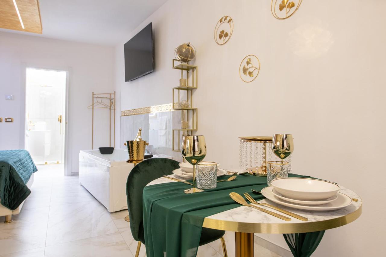 Fashion Gold With Jacuzzi & Car Garage * Bolonha