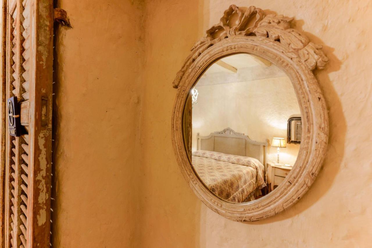 Gallery Guest house