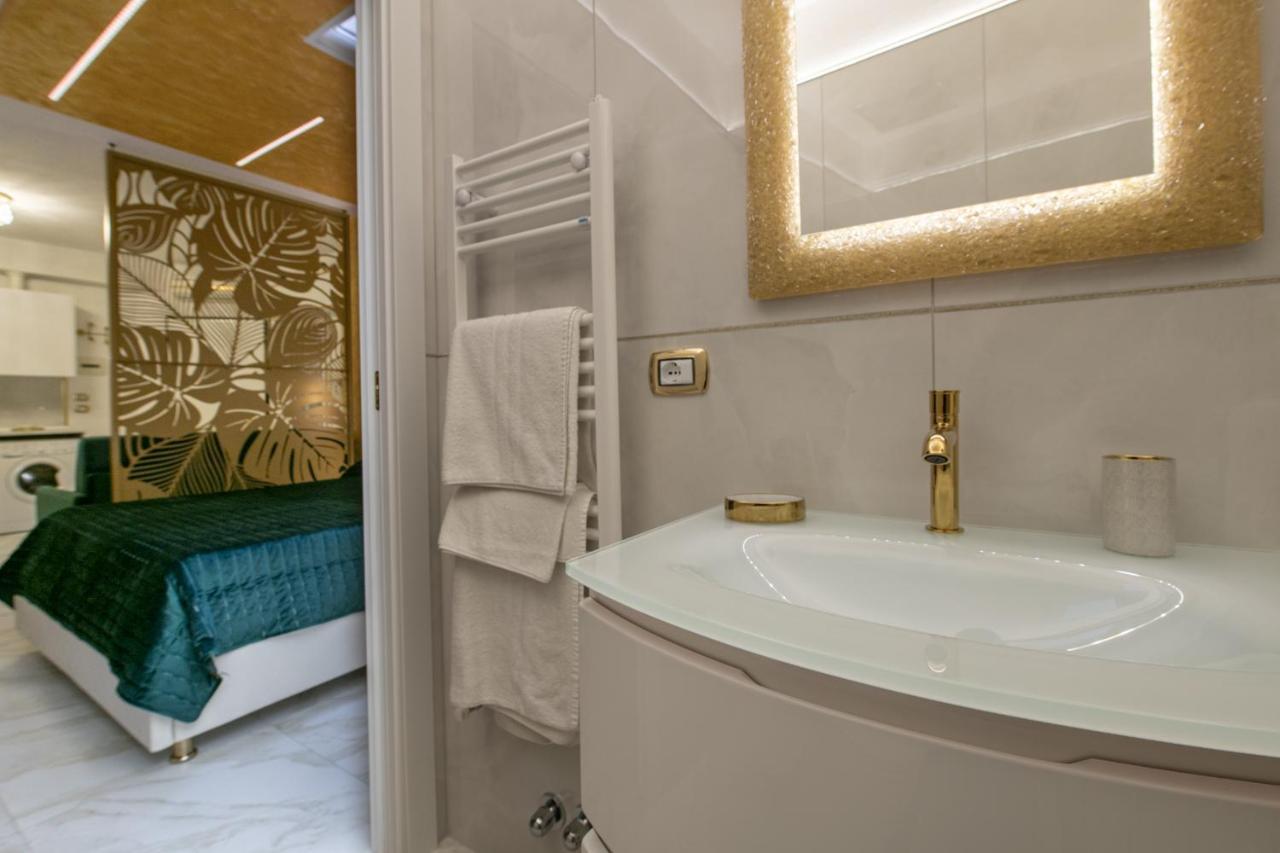 Fashion Gold With Jacuzzi & Car Garage Apartamento *