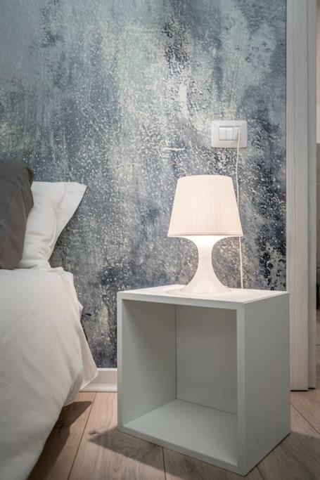 Apartment Ab - Via San Felice 6 *