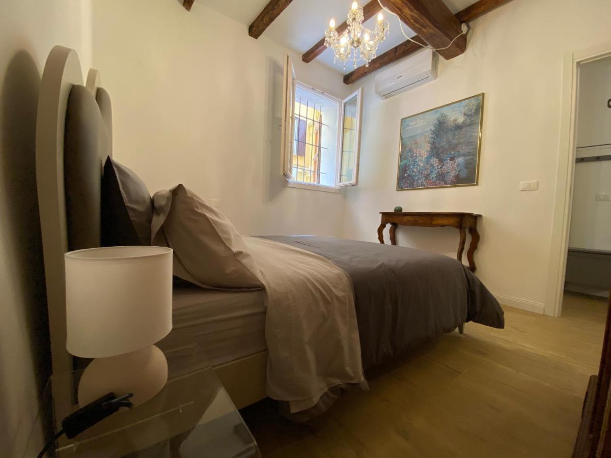 Il Cortile Tra I Portici Apartamento