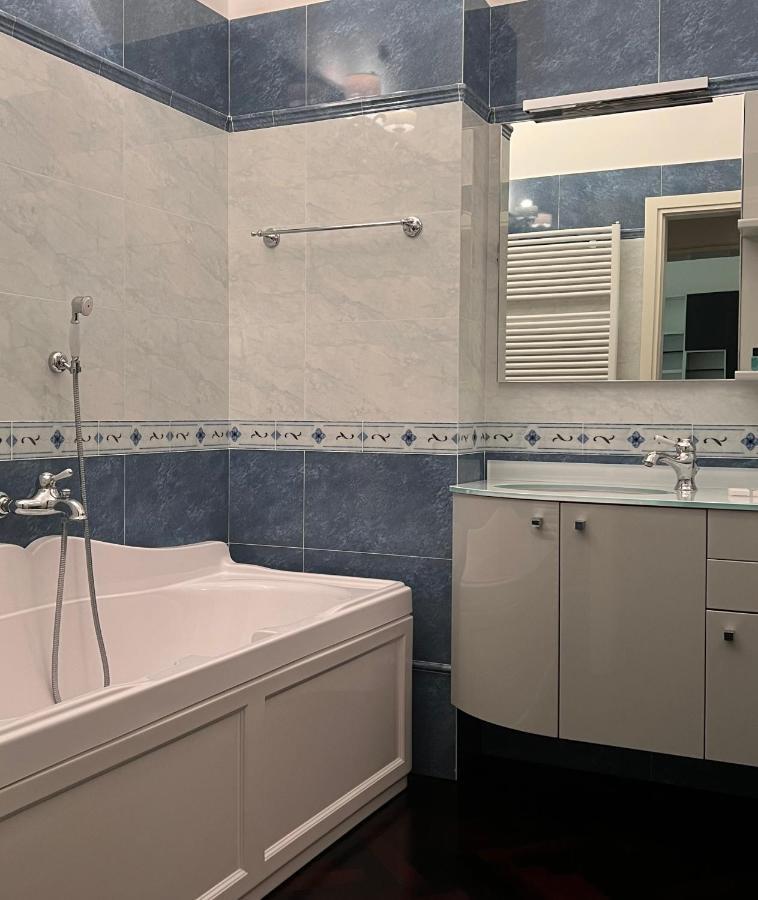 Piazza Maggiore Luxury Apartment