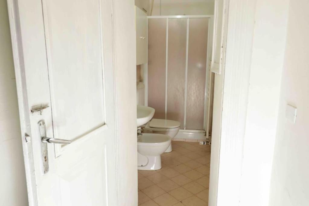 Apartment Lovely Flat, Ground Floor Centre Of Bologna! :) *