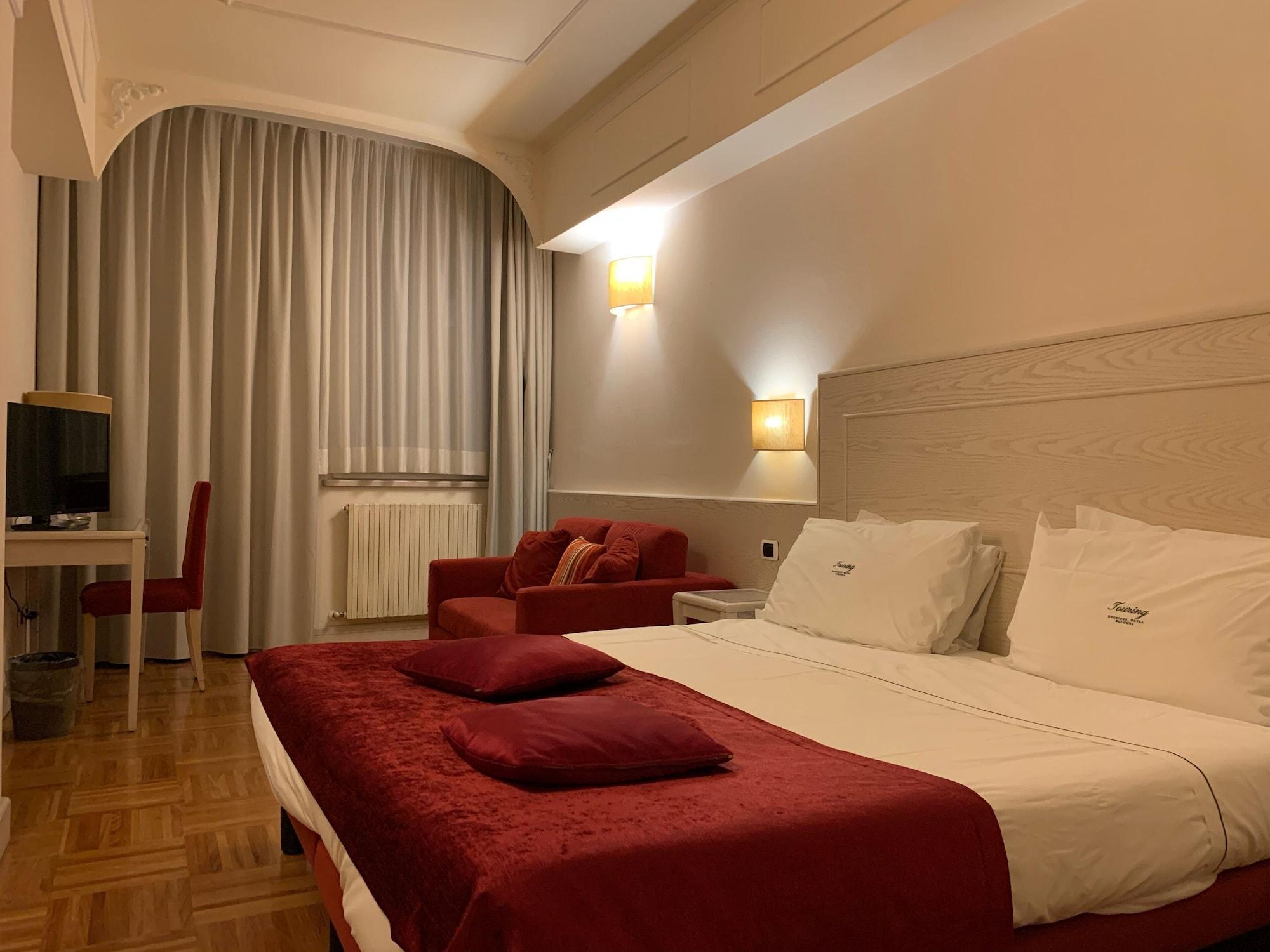 Touring Hotel 4*