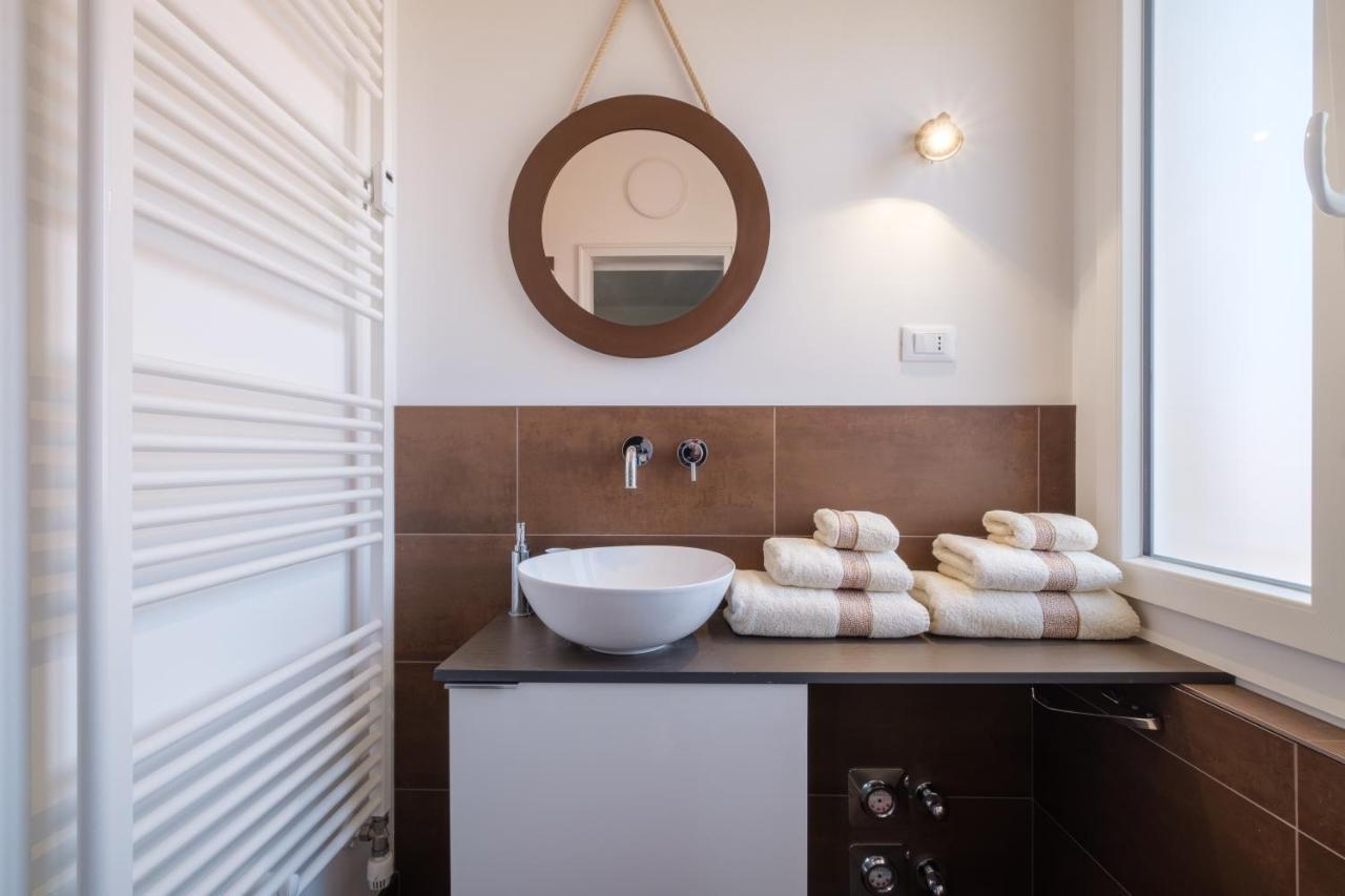 Bed & Breakfast Fabula 3 With Private Bathroom *