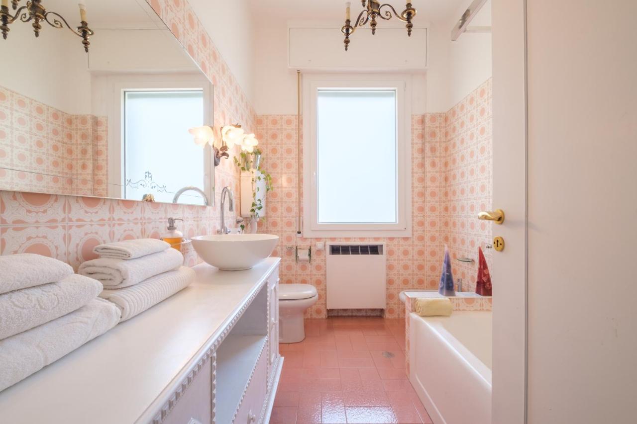 Fabula 3 With Private Bathroom * Bologna