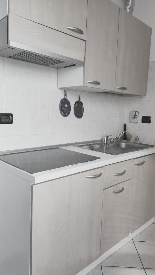 Kitchen+2 Double Beds * Bologna