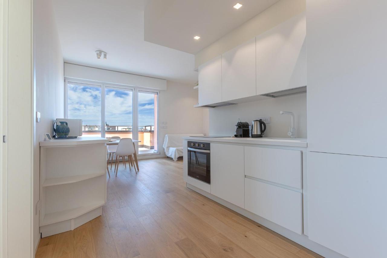 Hills View - Stunning Attic With Terrace