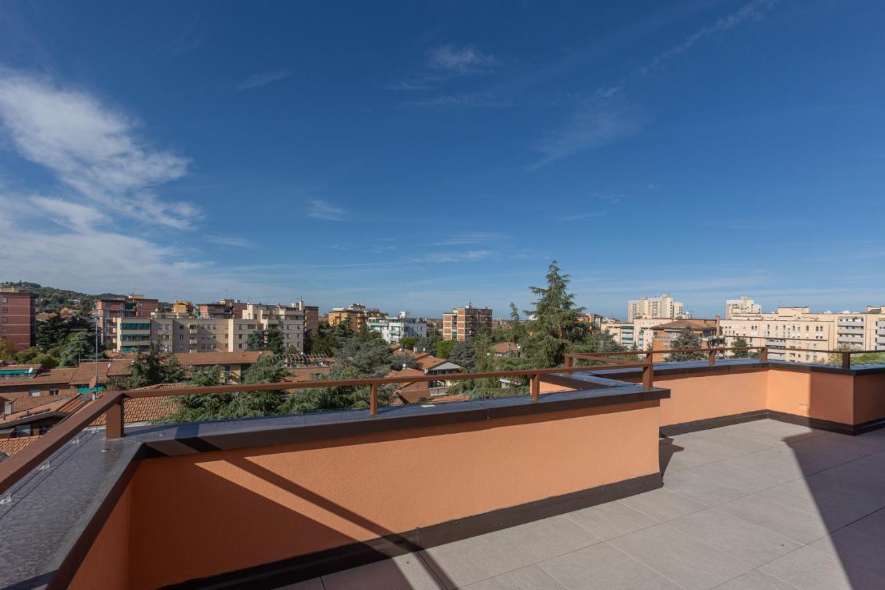 Hills View - Stunning Attic With Terrace Apartment Bologna
