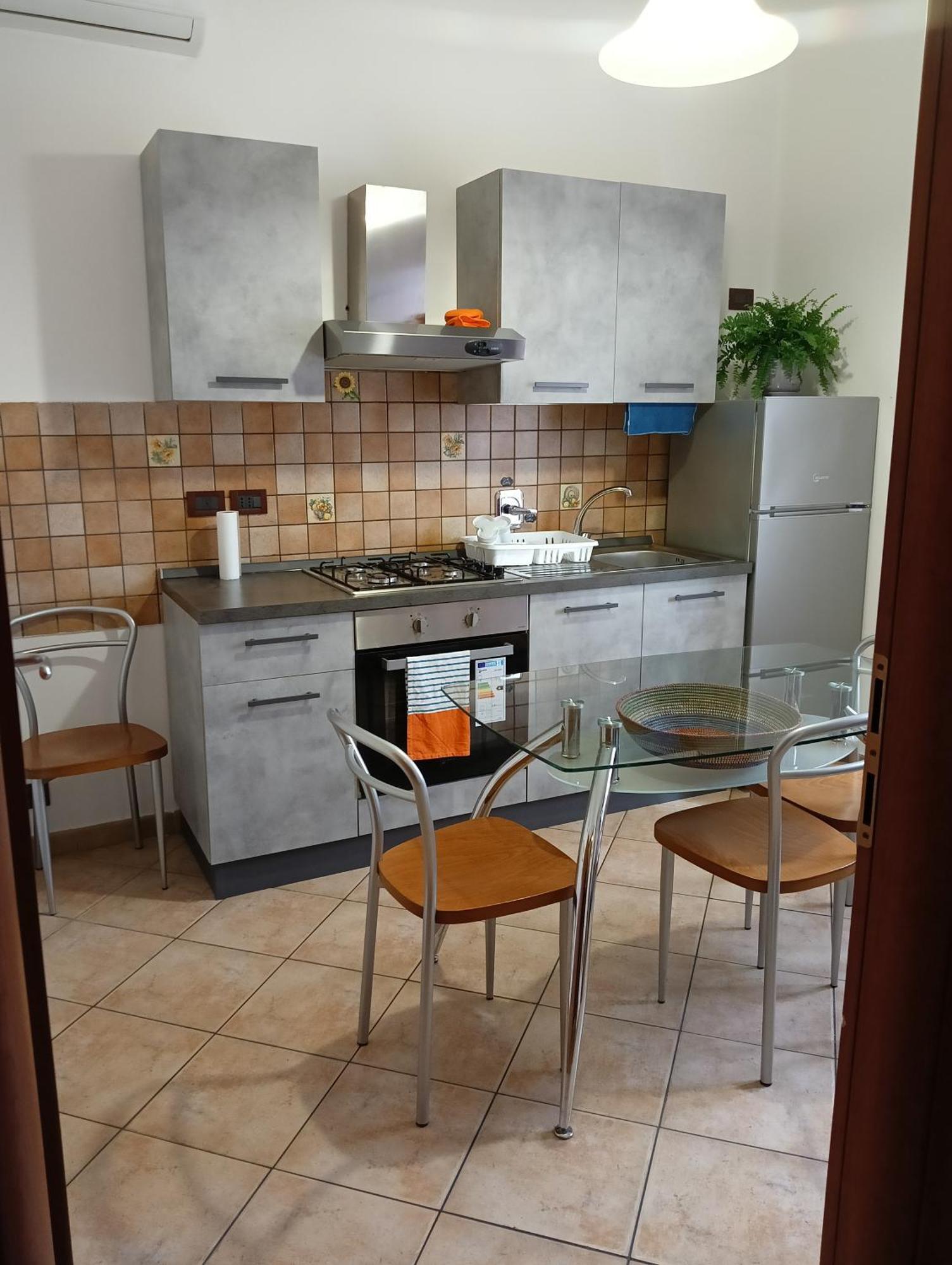 Apartment 051