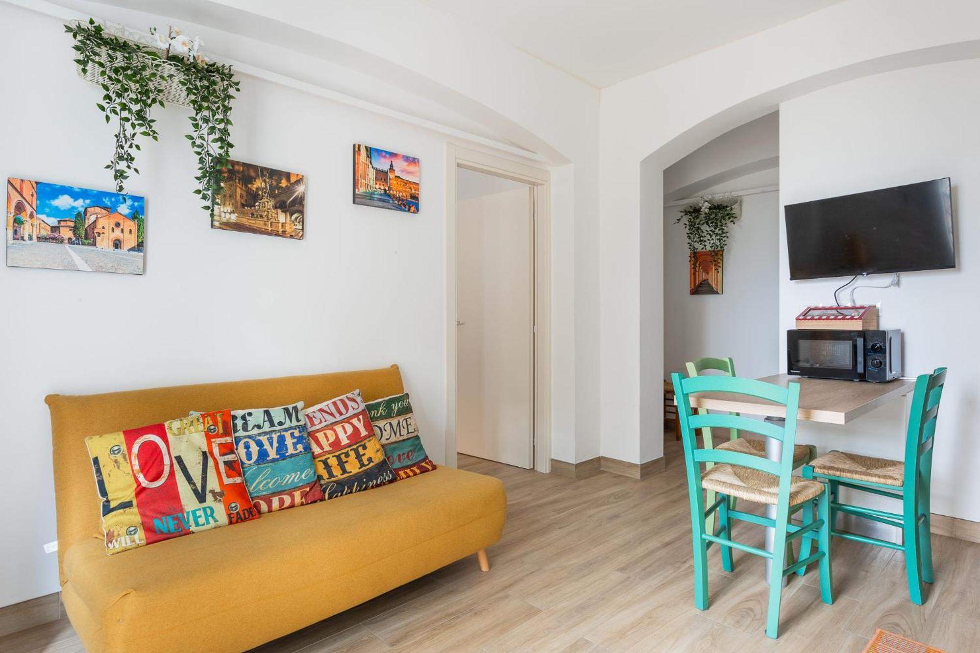 Azzurra1 Apartment *