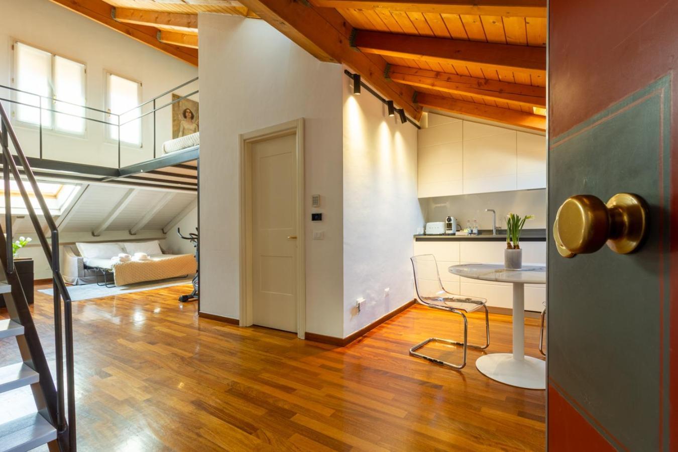 Apartamento Casa Pegaso In Canton De Fiori Bolonha