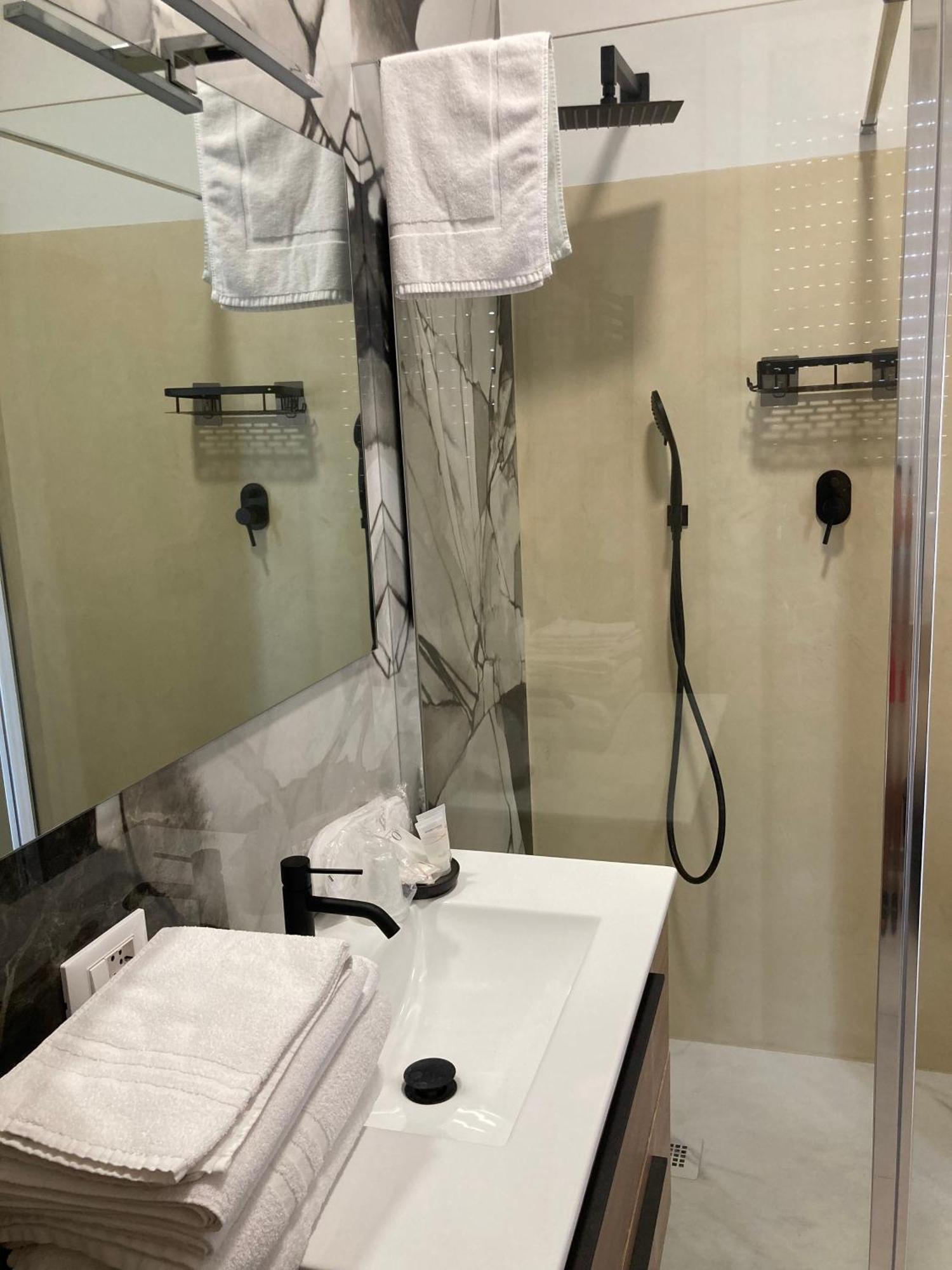 Holabologna Luxury And Flats Gasthuis Bologna