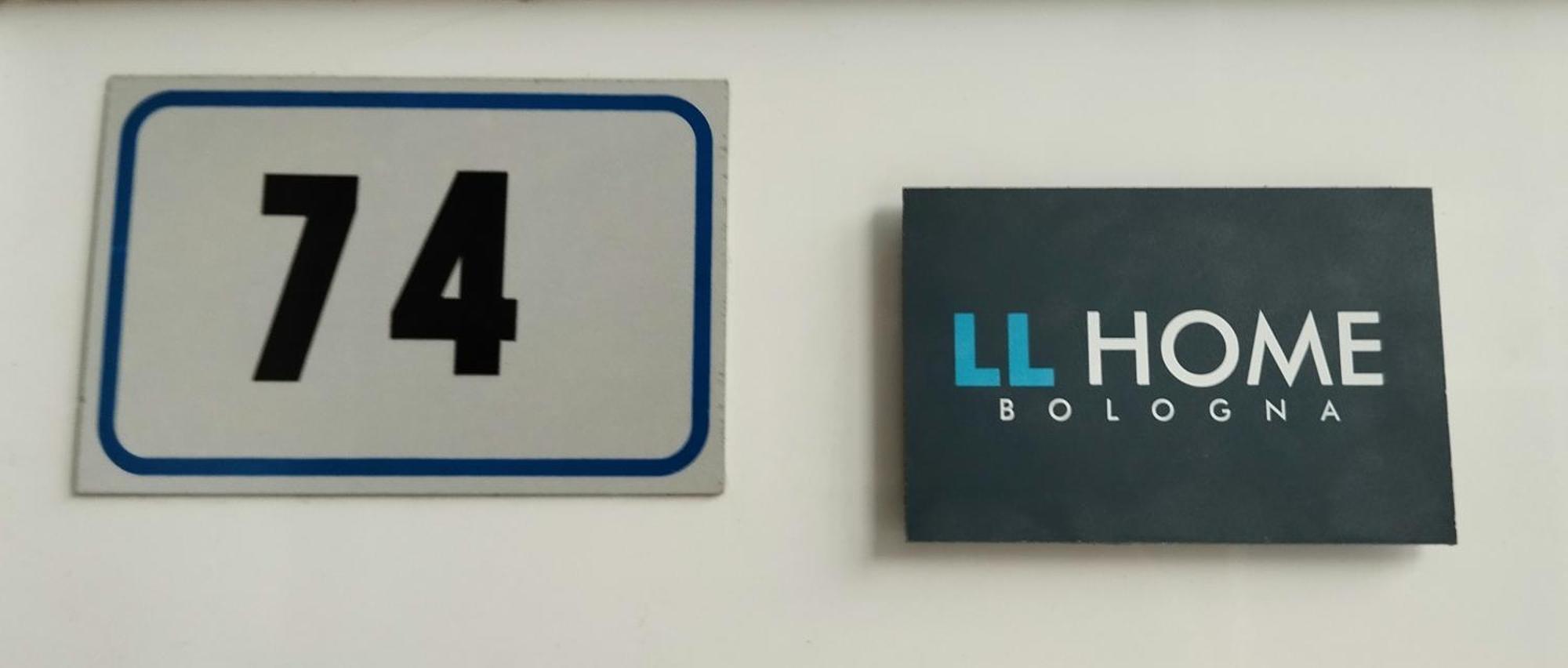 Llhome Elegante Monolocale Ristrutturato Con Posto Auto Coperto *