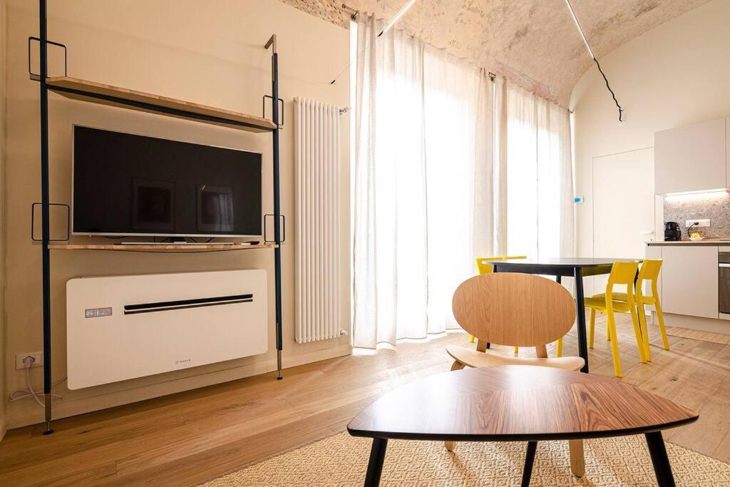 Casa Aldrovandi: Elegante E In Centro Storico Apartamento Bolonha